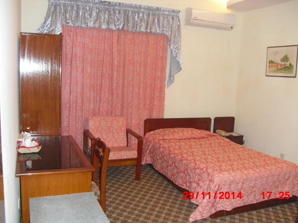 Rose Wood Residence Dhaka Room photo