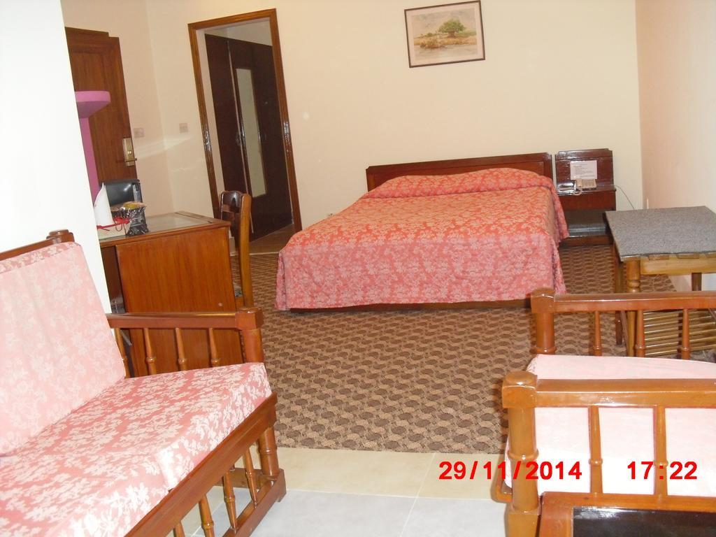 Rose Wood Residence Dhaka Room photo